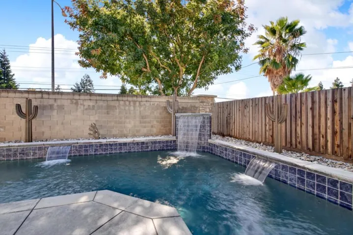 790 Monte Oro Court, Manteca, California 95337