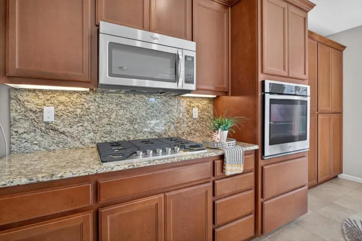 790 Monte Oro Court, Manteca, California 95337