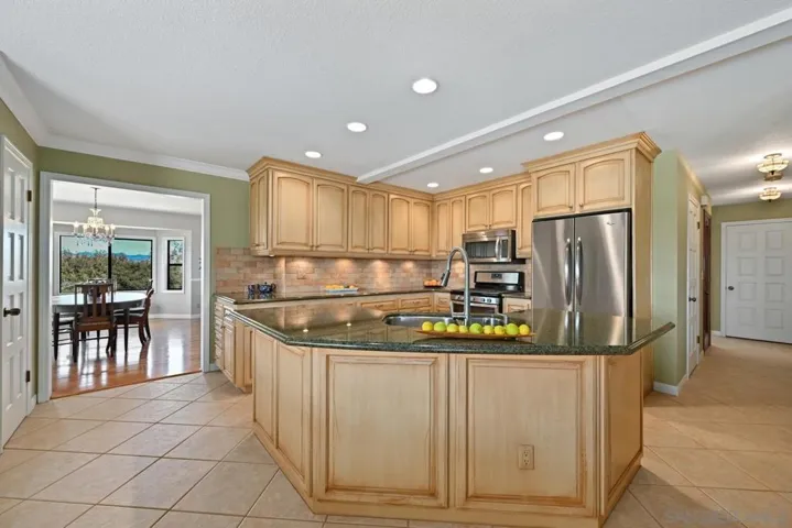 1282 Olive Ave, Fallbrook, California 92028