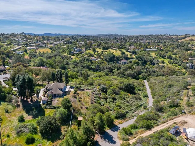 1282 Olive Ave, Fallbrook, California 92028