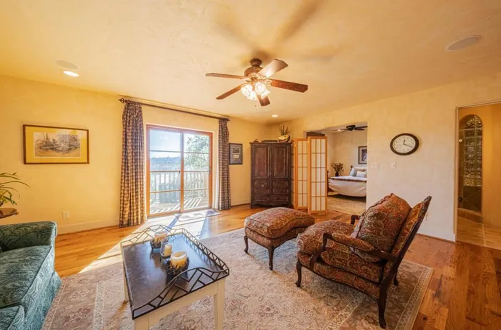 8730 Bluff Court, Bradley, California 93426