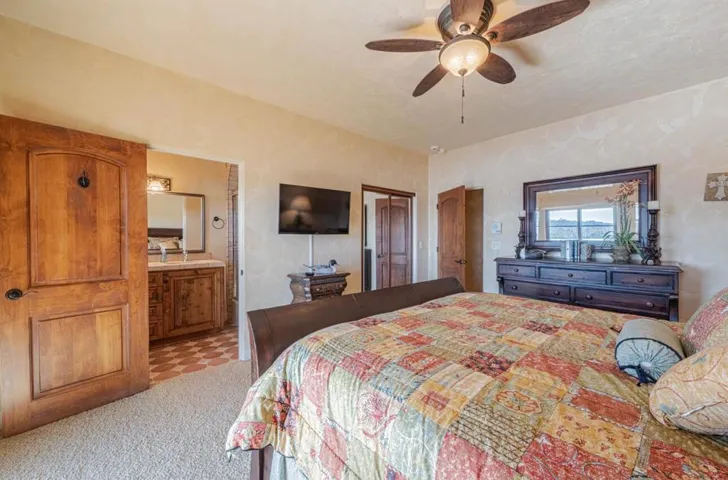8730 Bluff Court, Bradley, California 93426