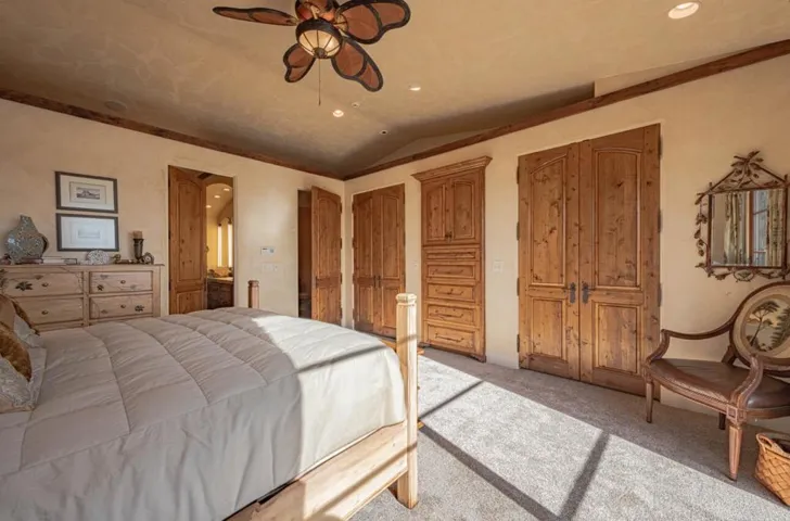 8730 Bluff Court, Bradley, California 93426