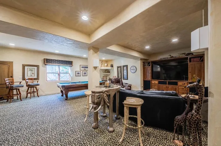 8730 Bluff Court, Bradley, California 93426