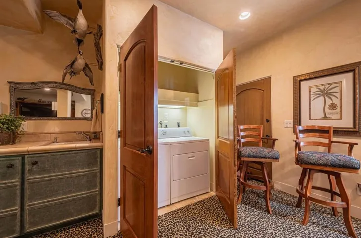 8730 Bluff Court, Bradley, California 93426
