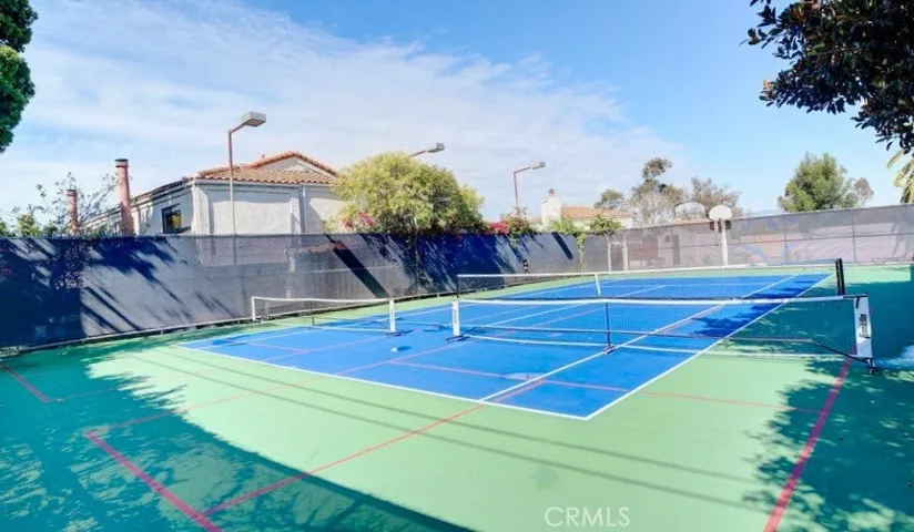 Tennis/Pickleball Courts