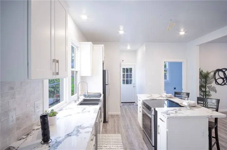 3520 Harrison Street, Oakland, California 94611