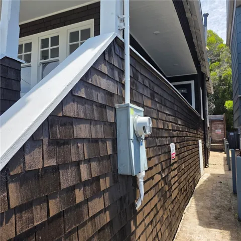 3520 Harrison Street, Oakland, California 94611