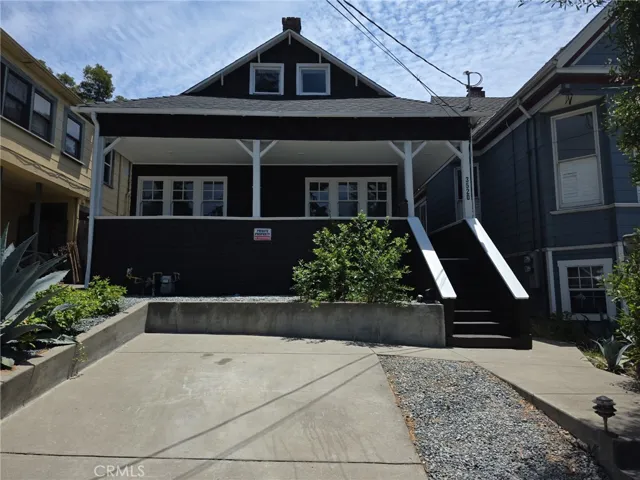 3520 Harrison Street, Oakland, California 94611