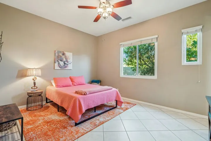 35-web-or-mls-Vista Del Aqua-S2711-037