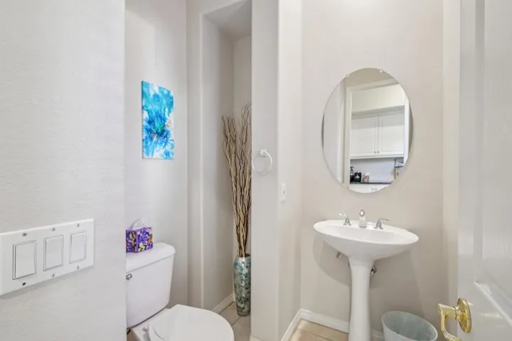 27-web-or-mls-Vista Del Aqua-S2711-029