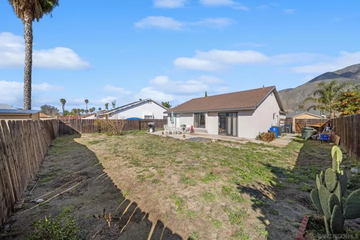 312 Blue Ridge Lane, San Jacinto, California 92583