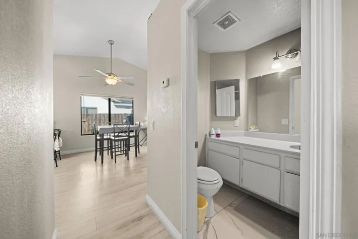 312 Blue Ridge Lane, San Jacinto, California 92583