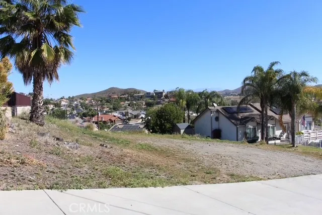 Lot as seen on San Joaquin driveway