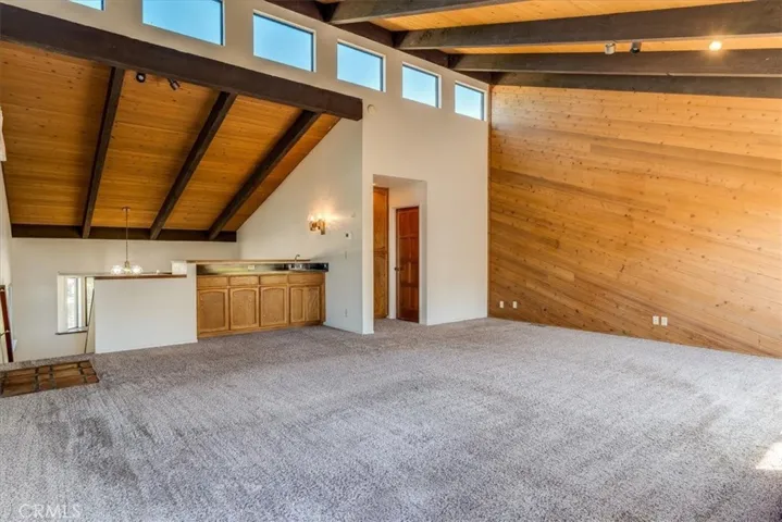470 Warwick, Cambria, California 93428