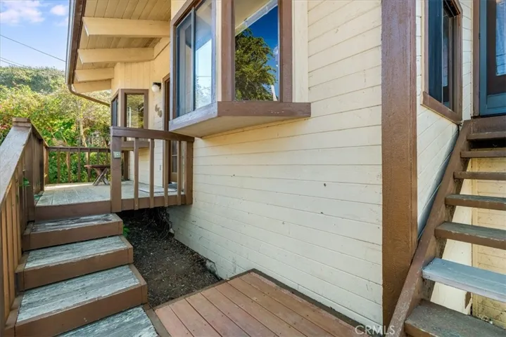 470 Warwick, Cambria, California 93428