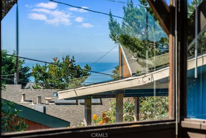 470 Warwick, Cambria, California 93428