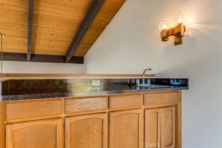 470 Warwick, Cambria, California 93428