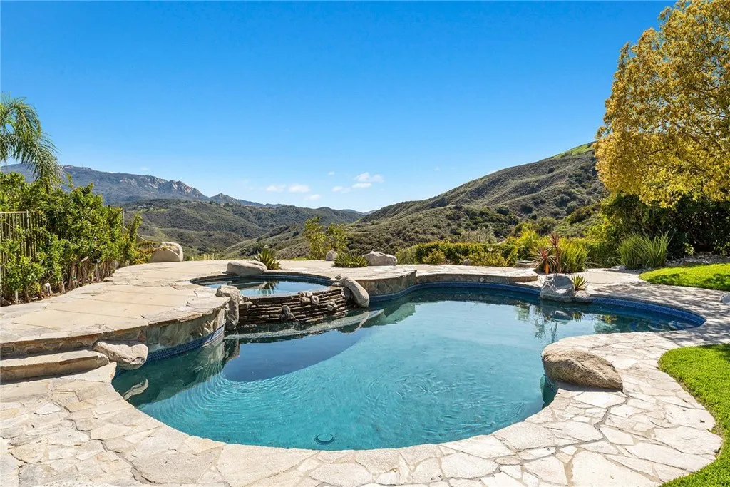 Sparkling Pool and Spa