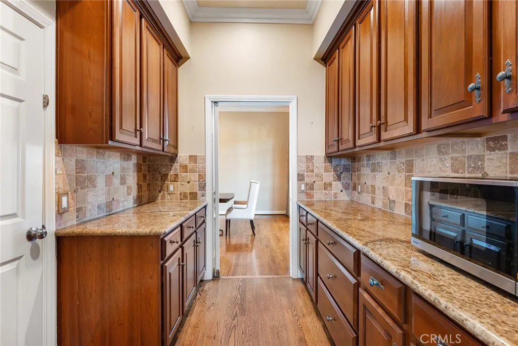 Butler's Pantry Leading to Formal Dining Room