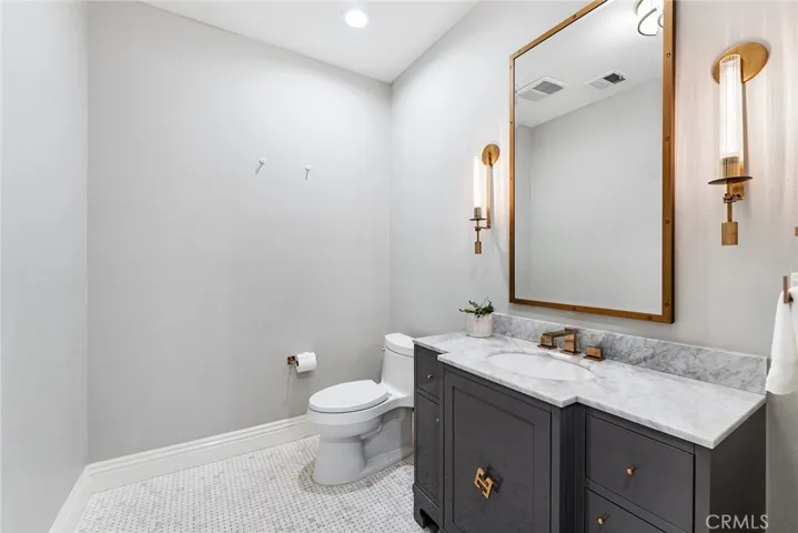 Guest Half Bath