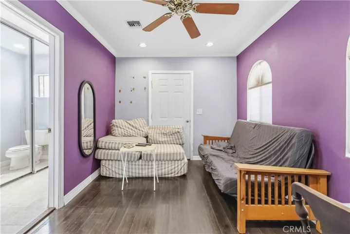 10457 Variel Avenue, Chatsworth, California 91311