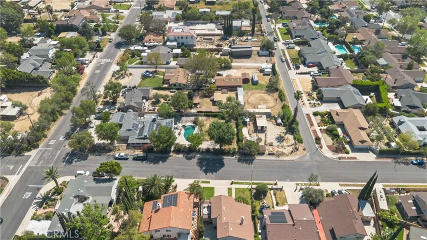 10457 Variel Avenue, Chatsworth, California 91311