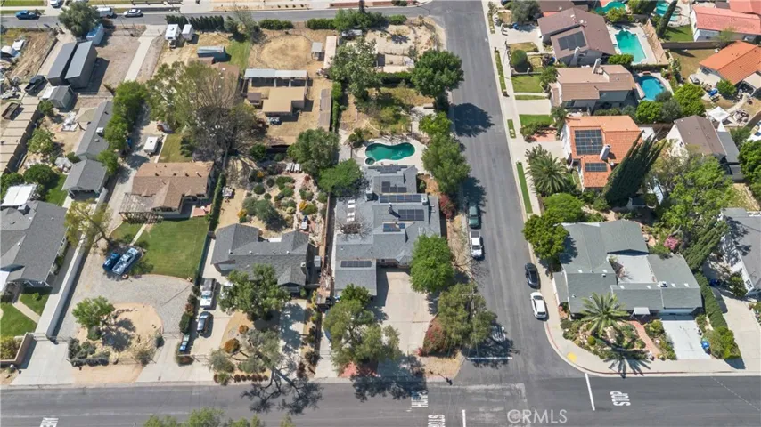 10457 Variel Avenue, Chatsworth, California 91311
