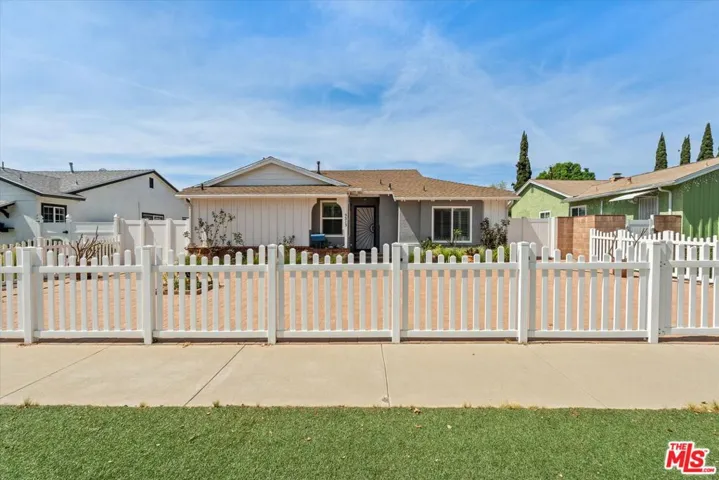 9313 Hayvenhurst Avenue, North Hills, California 91343