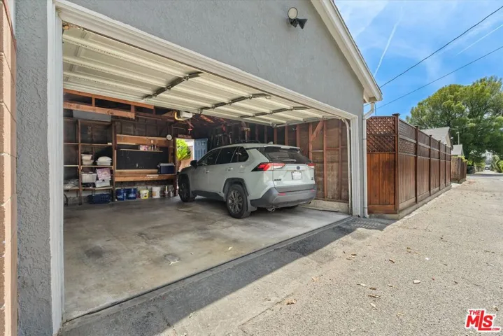 9313 Hayvenhurst Avenue, North Hills, California 91343