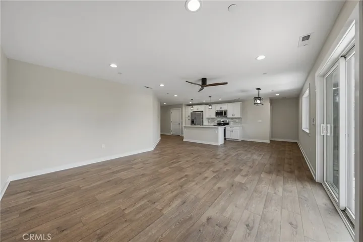 Living / Dining
