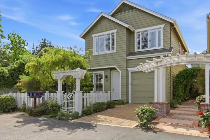 550 Gabilan Street, Los Altos, California 94022