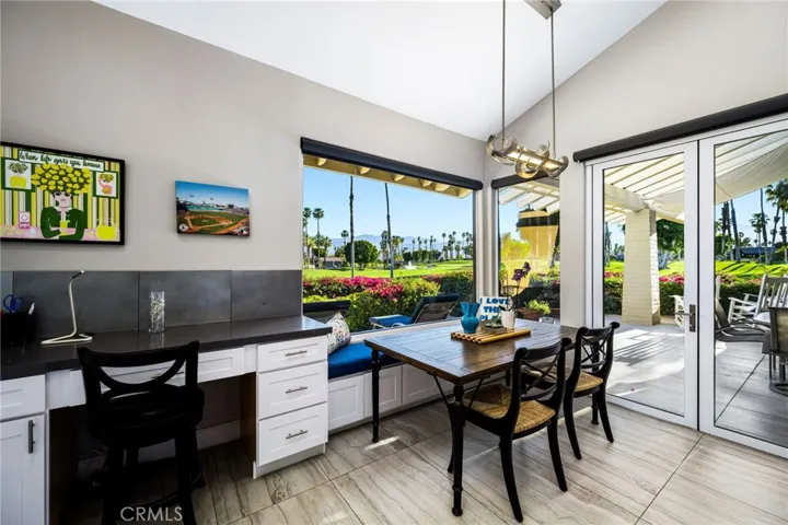 Eating area in kitchen