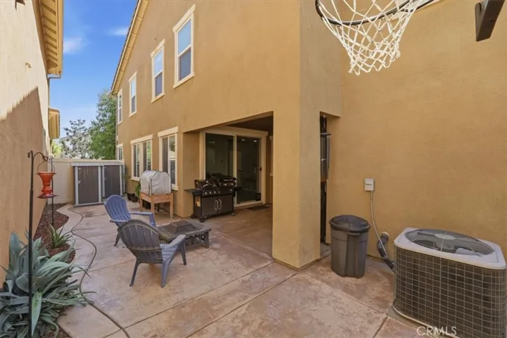 7205 Enclave, Eastvale, California 92880