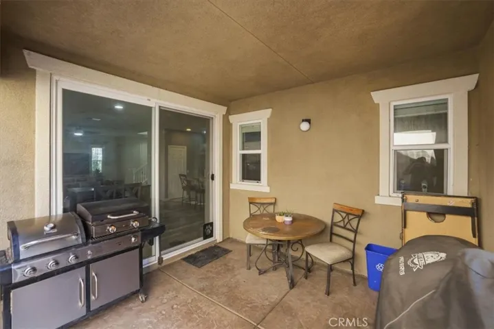 7205 Enclave, Eastvale, California 92880