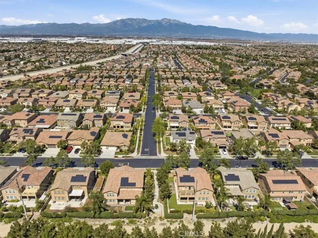 7205 Enclave, Eastvale, California 92880