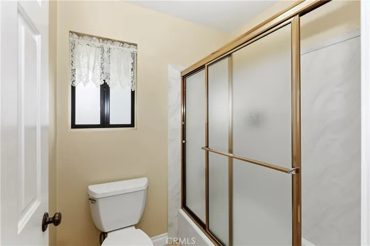 Full tub/shower