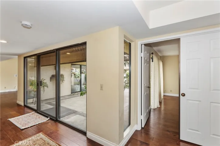Main Hall w/sliding doors to courtyard