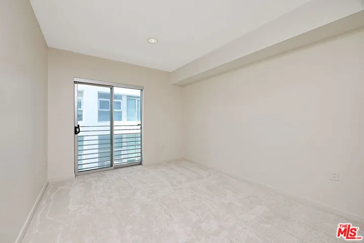 3119 Via Dolce 302, Marina Del Rey, California 90292