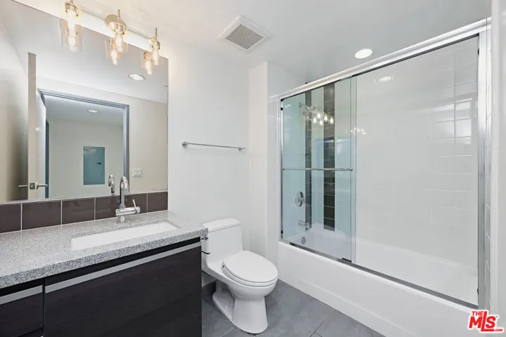 3119 Via Dolce 302, Marina Del Rey, California 90292