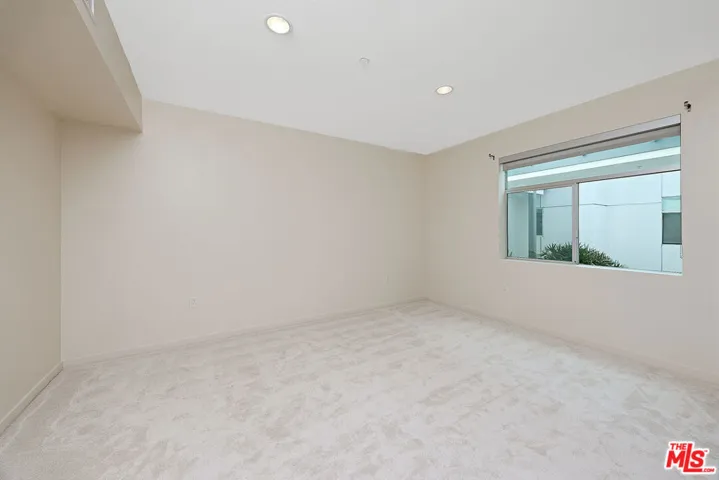 3119 Via Dolce 302, Marina Del Rey, California 90292