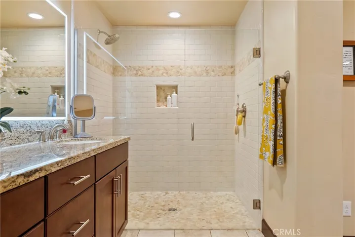 9300 Via Castillo, Atascadero, California 93422