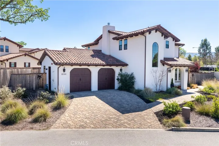 9300 Via Castillo, Atascadero, California 93422