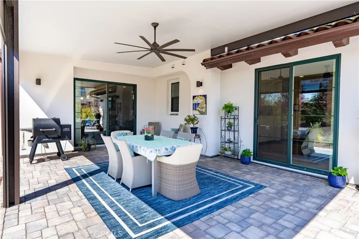 9300 Via Castillo, Atascadero, California 93422