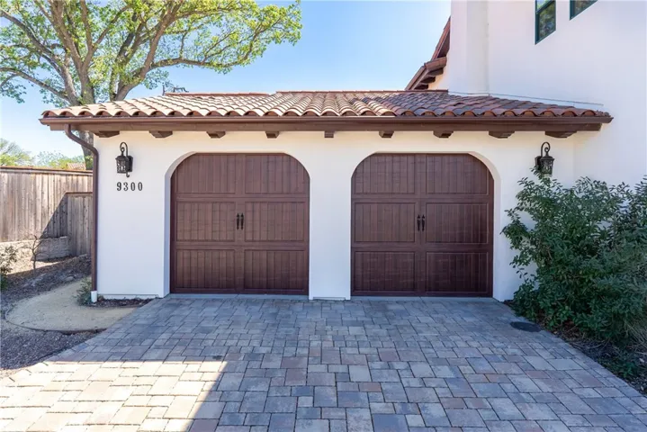 9300 Via Castillo, Atascadero, California 93422