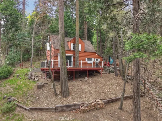 770 Cottage Grove, Lake Arrowhead, California 92352