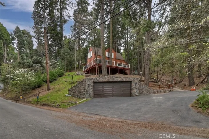 770 Cottage Grove, Lake Arrowhead, California 92352