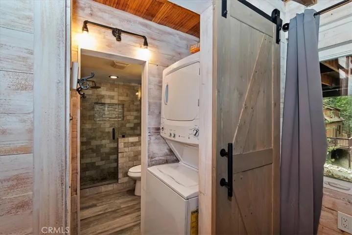 770 Cottage Grove, Lake Arrowhead, California 92352