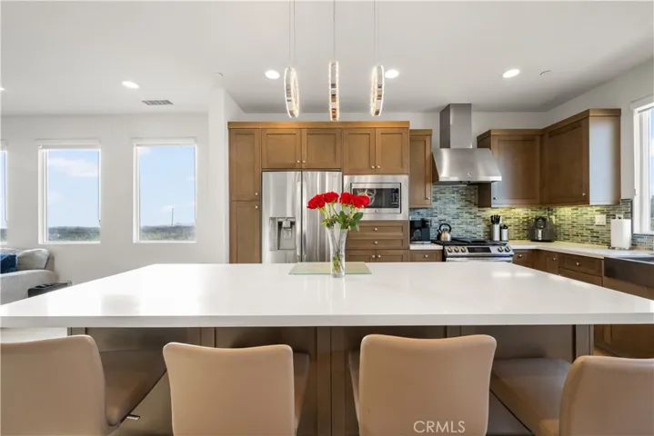 1068 Hampton, Costa Mesa, California 92627