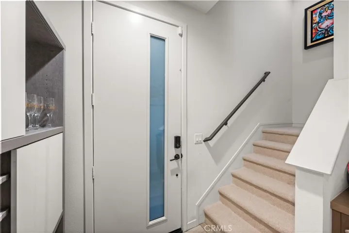1068 Hampton, Costa Mesa, California 92627